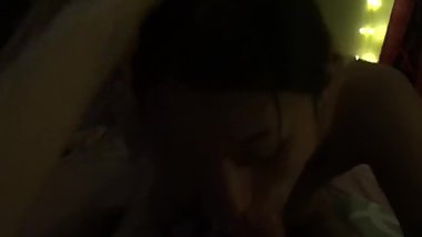 Teen Latina gives smooth head(clip)