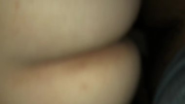 Nuted inside this 18yo white girl(thank god she on birth control)