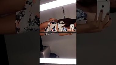 Allison Parker squirts in public shopping mall