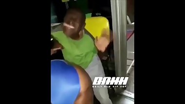Black small guy canâ€˜t handle the big black booty!