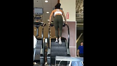 Juicy ass in green leggings climbing stairs hot pawg slut