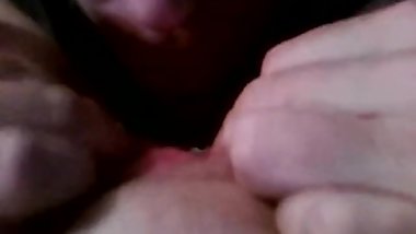 Eating her pussy until she cums