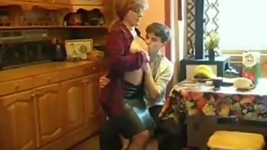 Russian Mom Love Step Son - SexyMoms.xyz