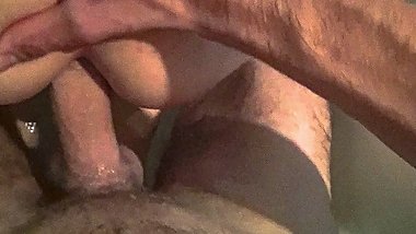 Amateur Anal Fucking in the Bathtub