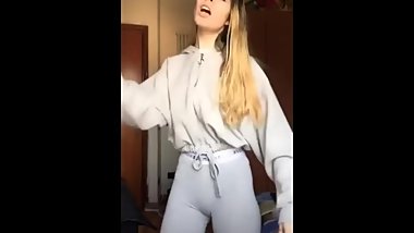 Fat young pussy