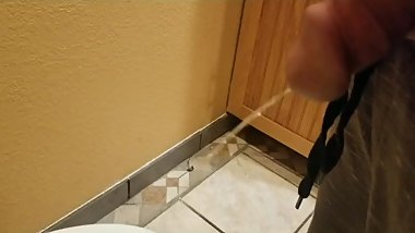 short vid of boy pissing
