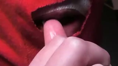 Deborah restarts to bite her nails after 4 months of stopping fetish asmr