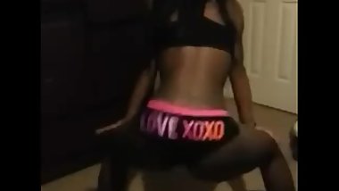 Ig live..... IG @gotta_twer1 for live twerkers naked!!!! Add gotta_twerk1