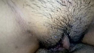 por la vagina hasta el fondo
