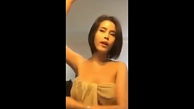 Bigo Live Cam 321 - old video footage 2016 - Good Morning Show - nude