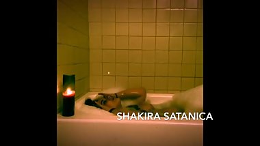 BBW Teen takes bubble bath and gets dirty