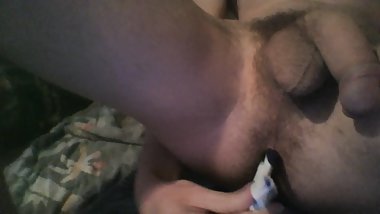 FILLING MY ASS WITH 2 TEETHBRUSHES !! :3 :)
