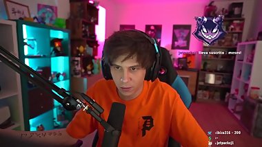 Rubiuh se la come riendo