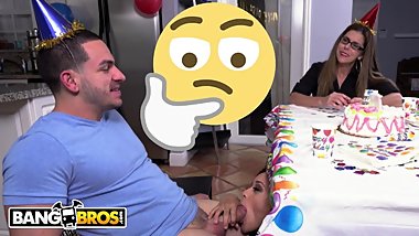 BANGBROS - Young Black Teen Holly Hendrix Receives Birthday Anal