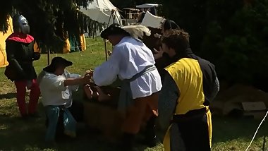 Teen stocks tickle