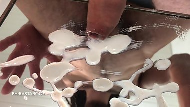 Alles auf den Spiegel! HAIRY & UNCUT RASTABOOY!