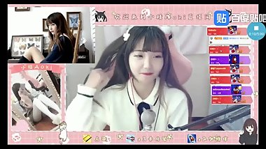 å°æžAokiè·³è›‹ç›´æ’­ç‰‡æ®µ