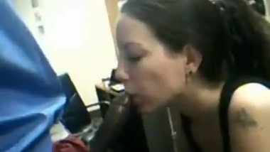 Sexy co worker sucks dick real good - expert